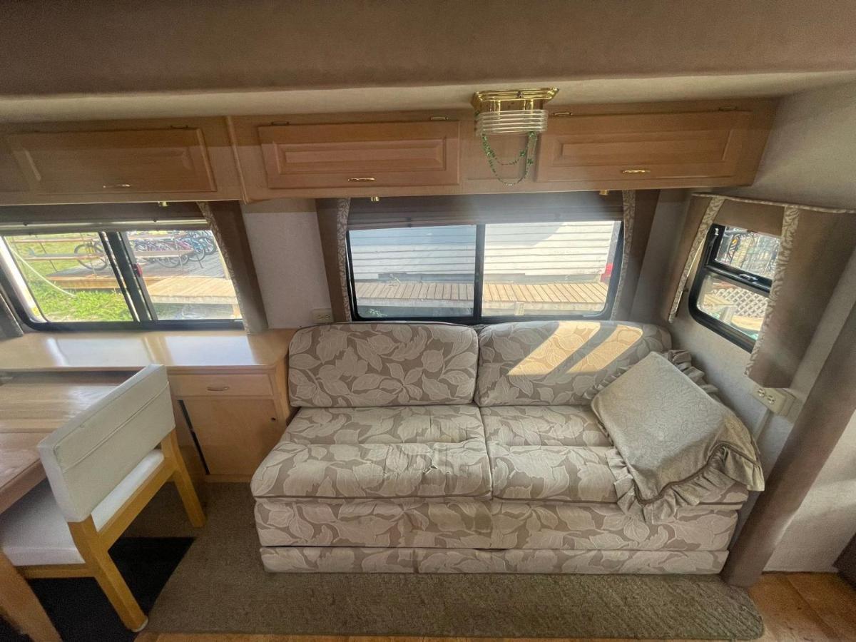 Rundle Mountain Rv Park Otel Canmore Dış mekan fotoğraf