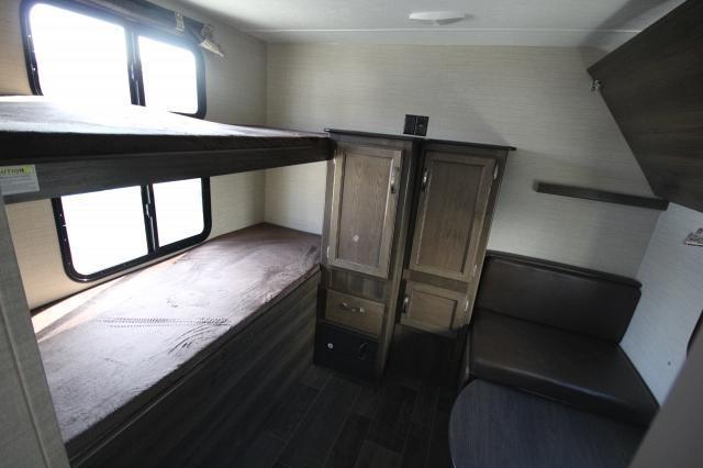 Rundle Mountain Rv Park Otel Canmore Dış mekan fotoğraf