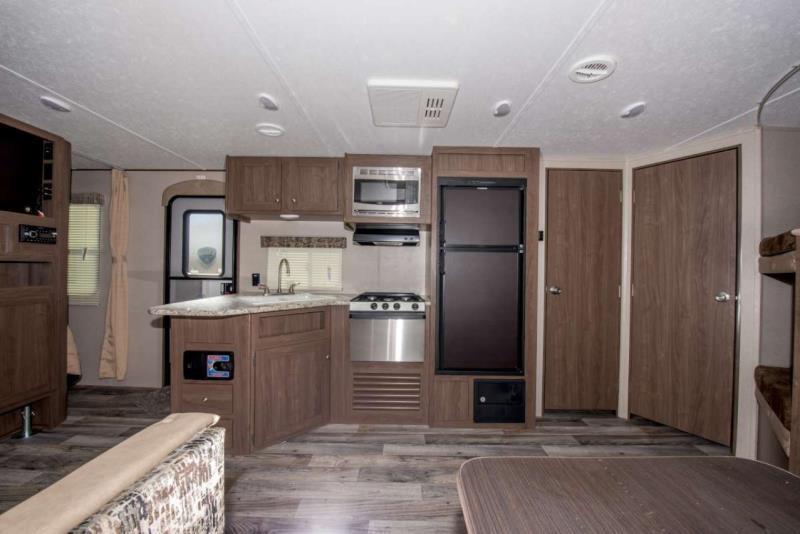 Rundle Mountain Rv Park Otel Canmore Dış mekan fotoğraf
