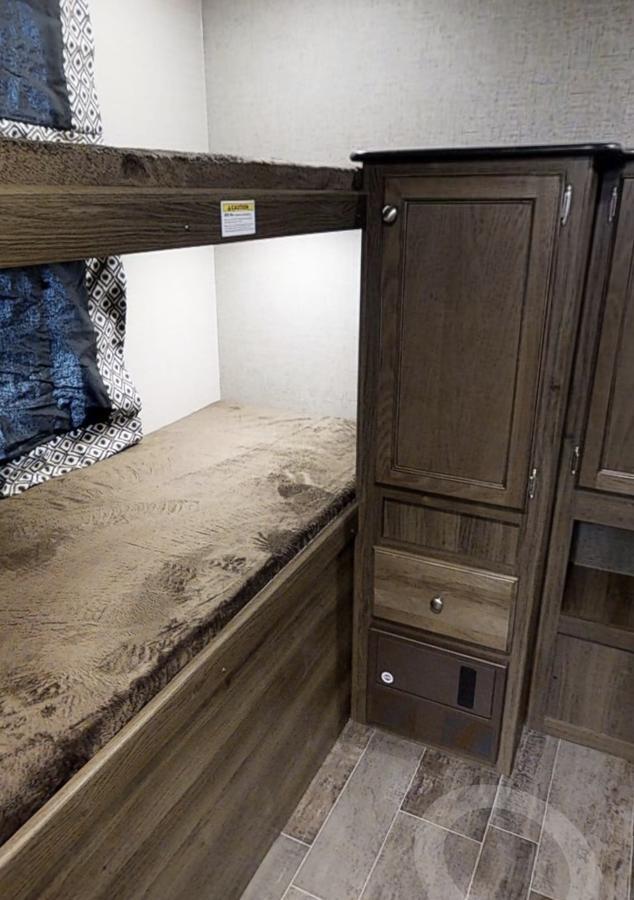 Rundle Mountain Rv Park Otel Canmore Dış mekan fotoğraf