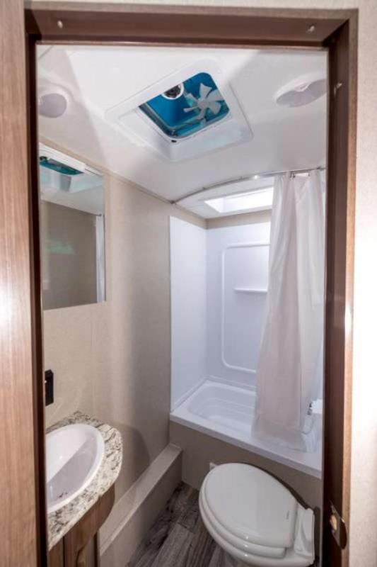 Rundle Mountain Rv Park Otel Canmore Dış mekan fotoğraf