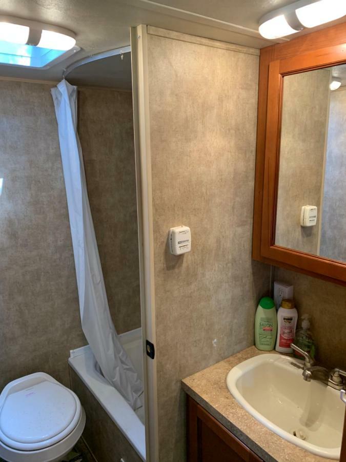Rundle Mountain Rv Park Otel Canmore Dış mekan fotoğraf